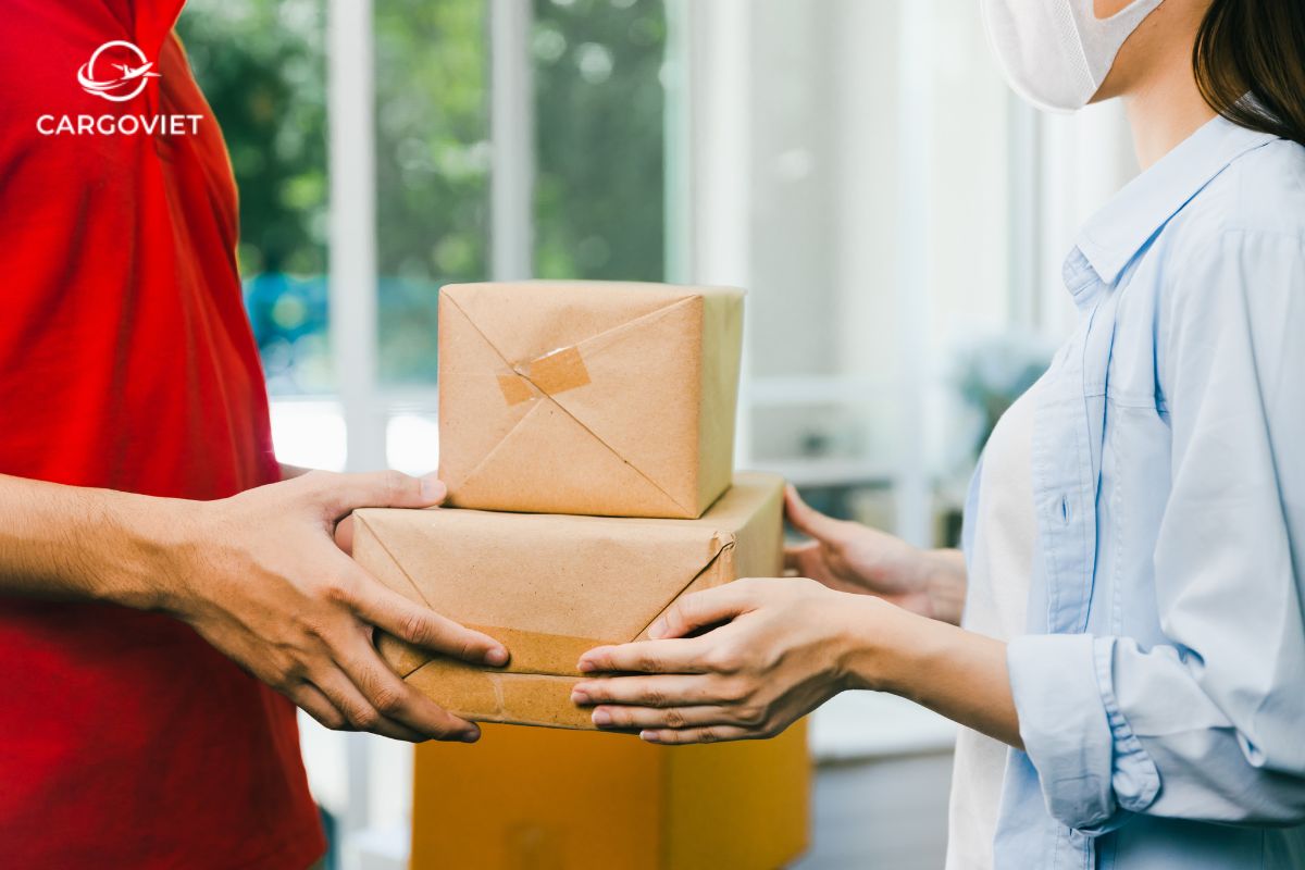 Kinh nghiệm mua hộ hàng Mỹ chất lượng 2024 6 cargo viet mua ho hang my chat luong 3 min