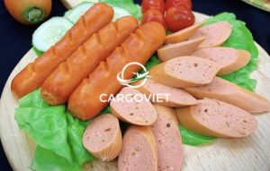 Nem chua, chả lụa, xúc xích tươi,... bị cấm gửi qua Canada